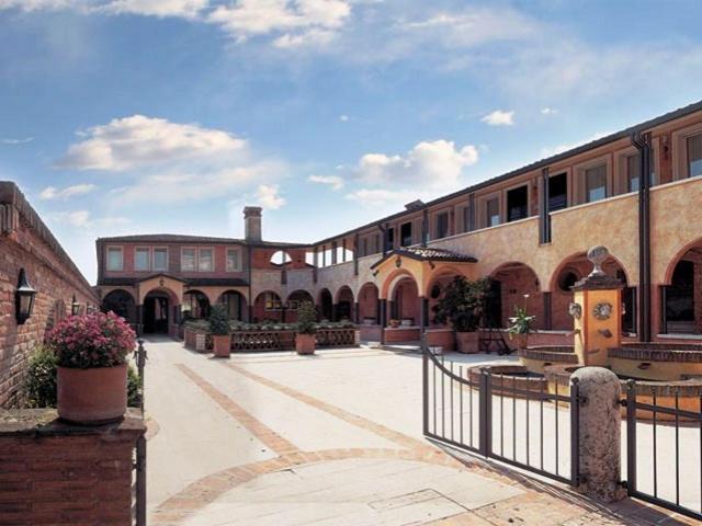 Hotel Il Chiostro Oppeano Екстериор снимка